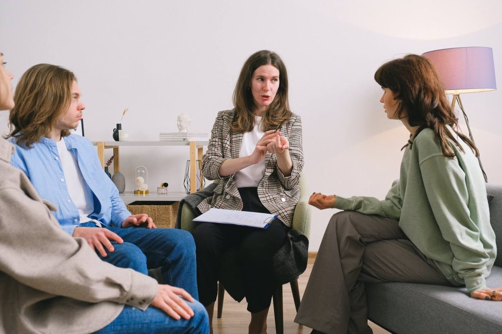 spotkanie pacjentów ze Świedziebni na terapii psychologicznej